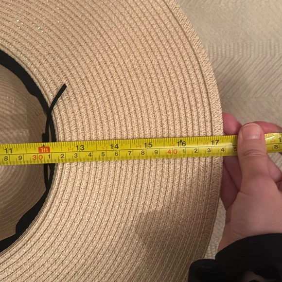 Beach Hat - Picture 5 of 5